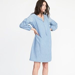 Old Navy Boho Tassel-Tie Chambray Shift Dress